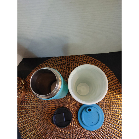 Dutch Bros bundle X2 - Picture 4 of 5